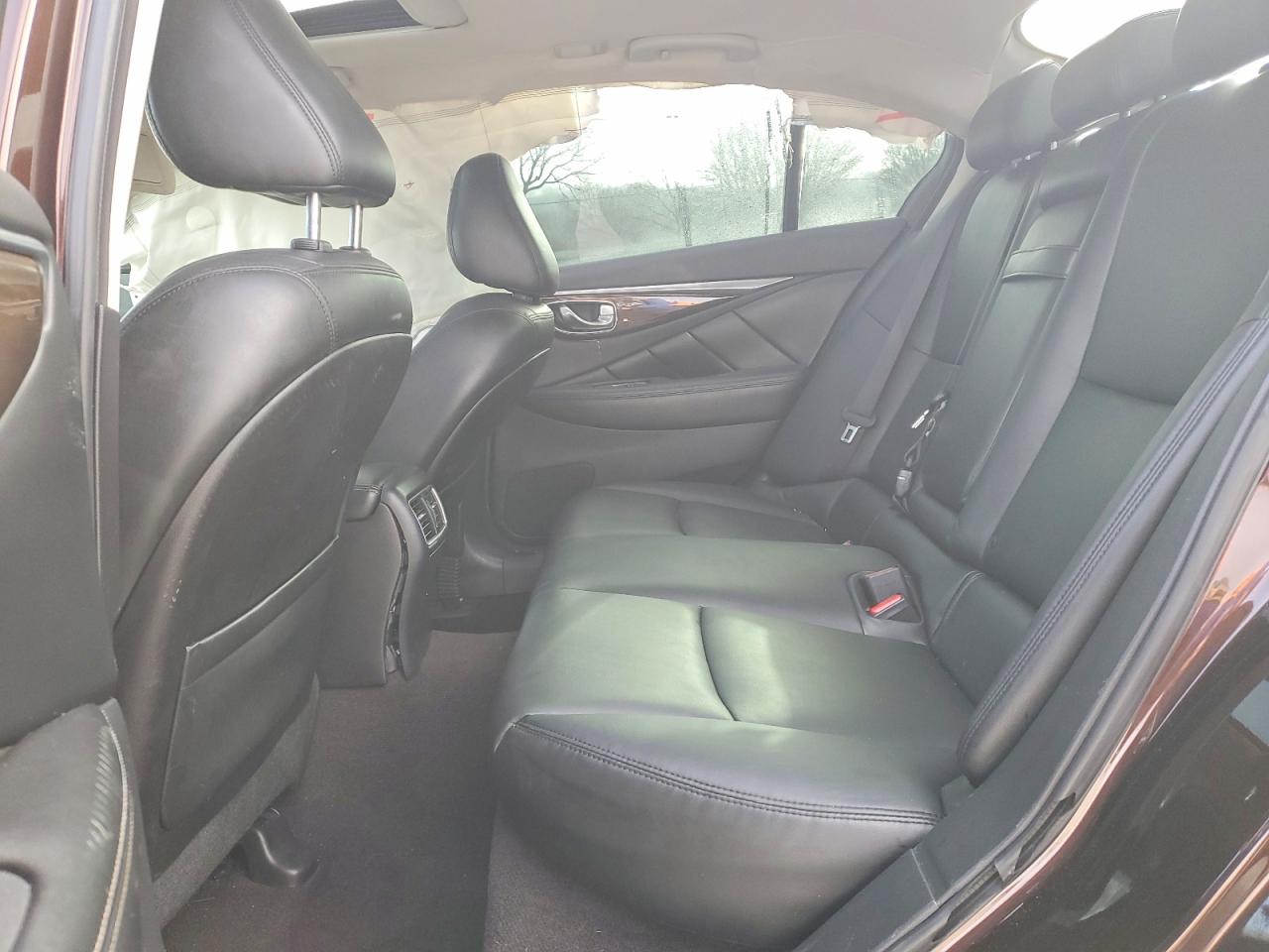 INFINITI Q50 3.0t Luxe