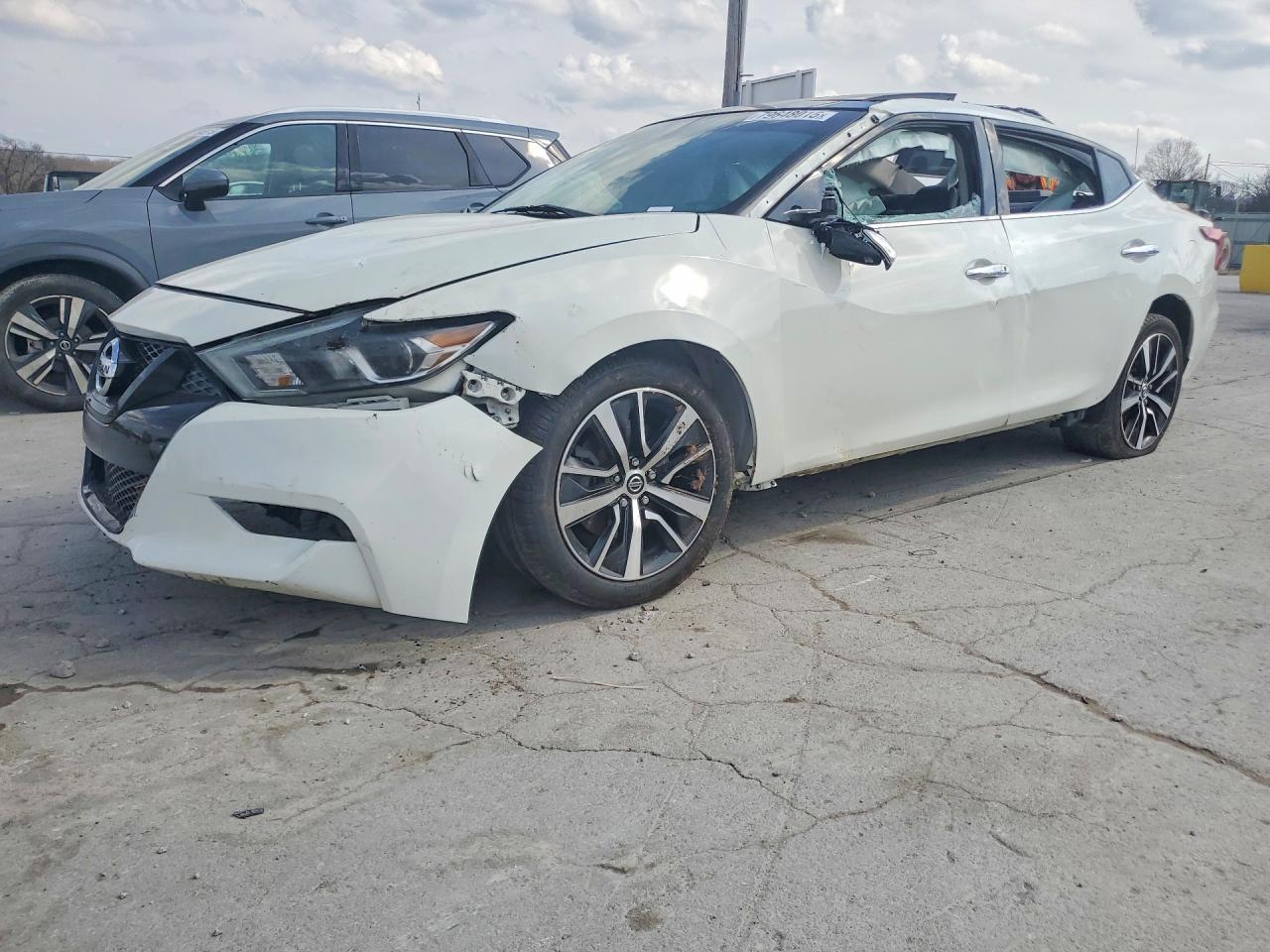 Salvage Nissan Maxima Image