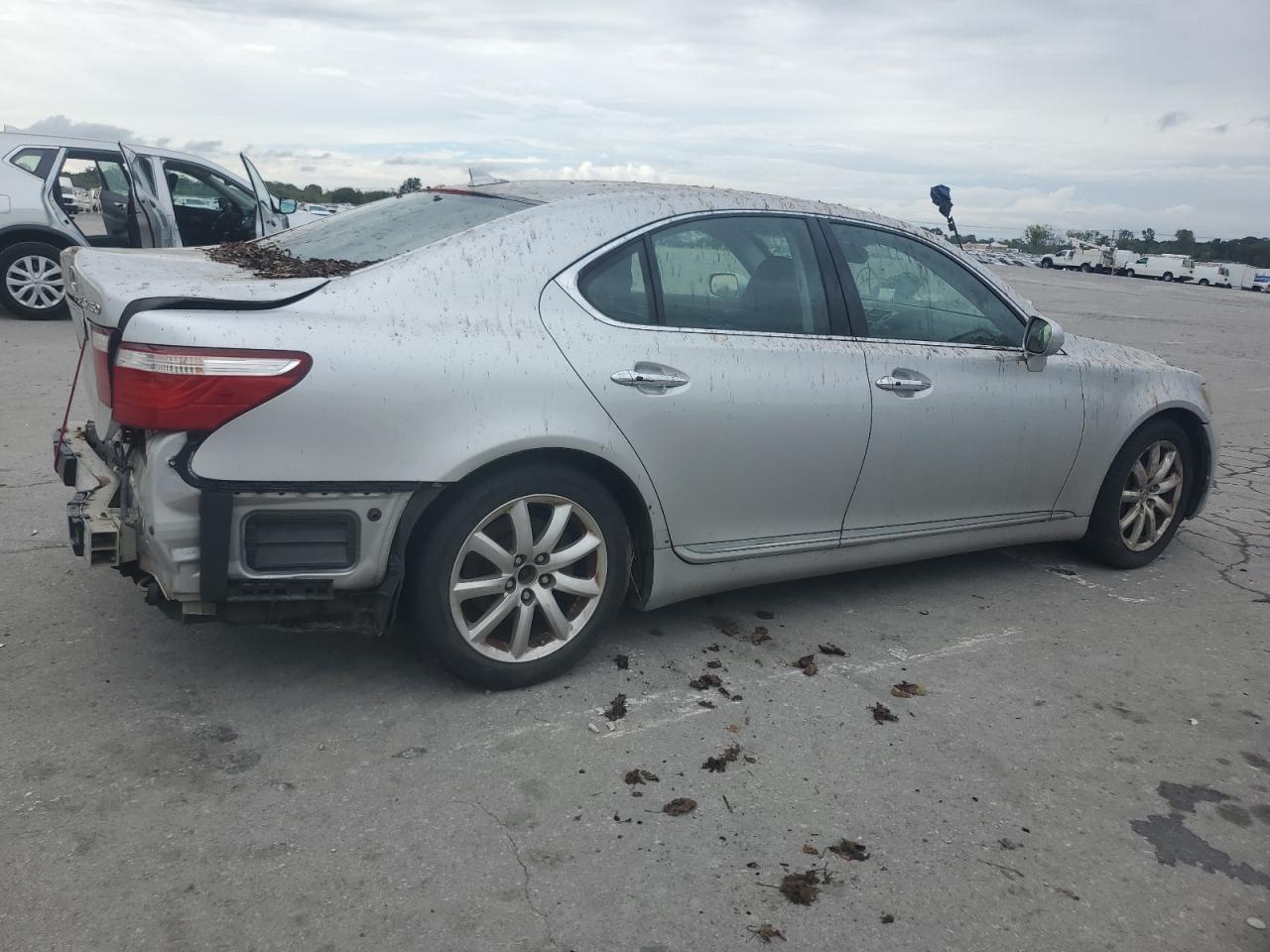 Lexus LS 460