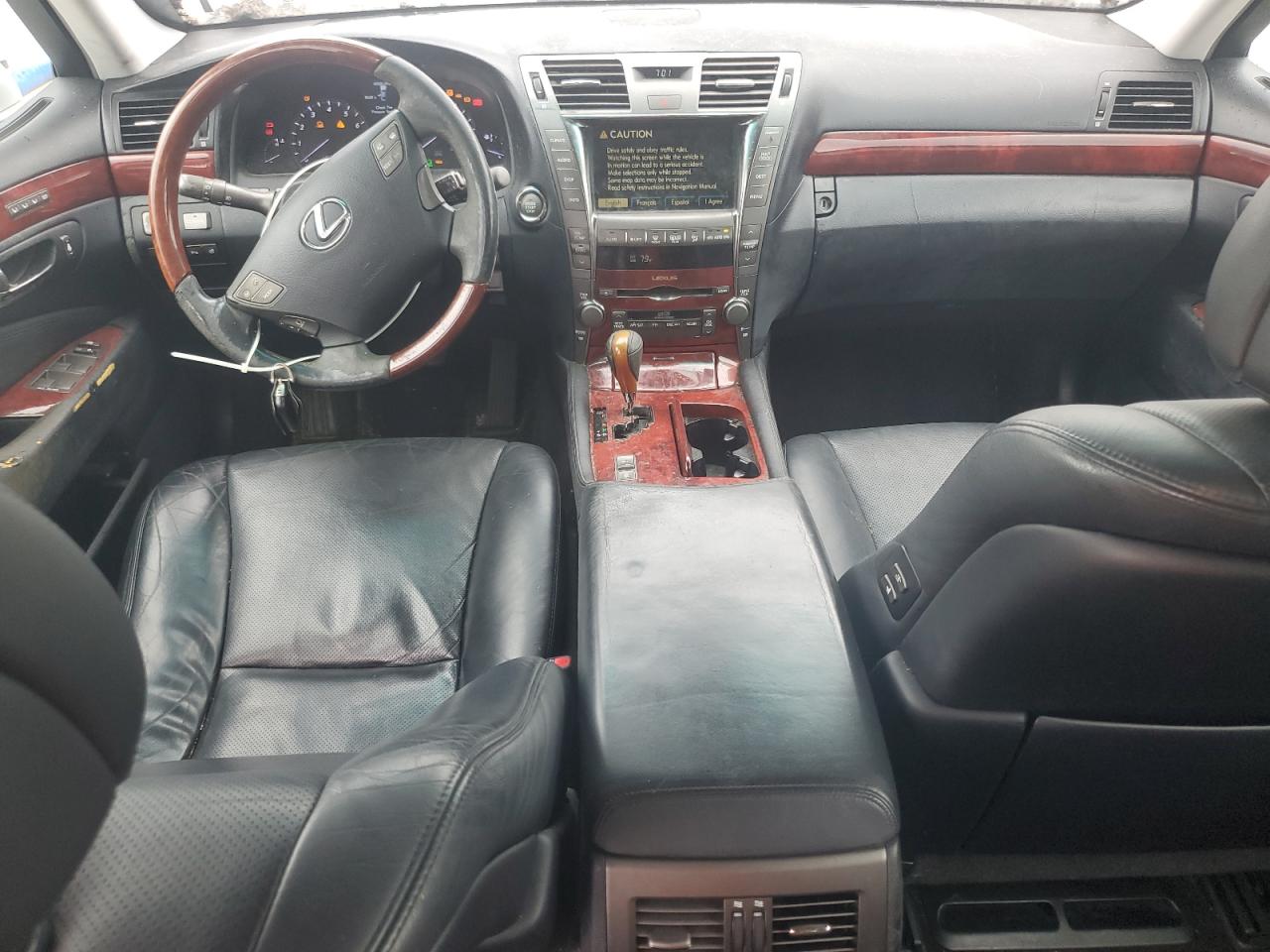 Lexus LS 460