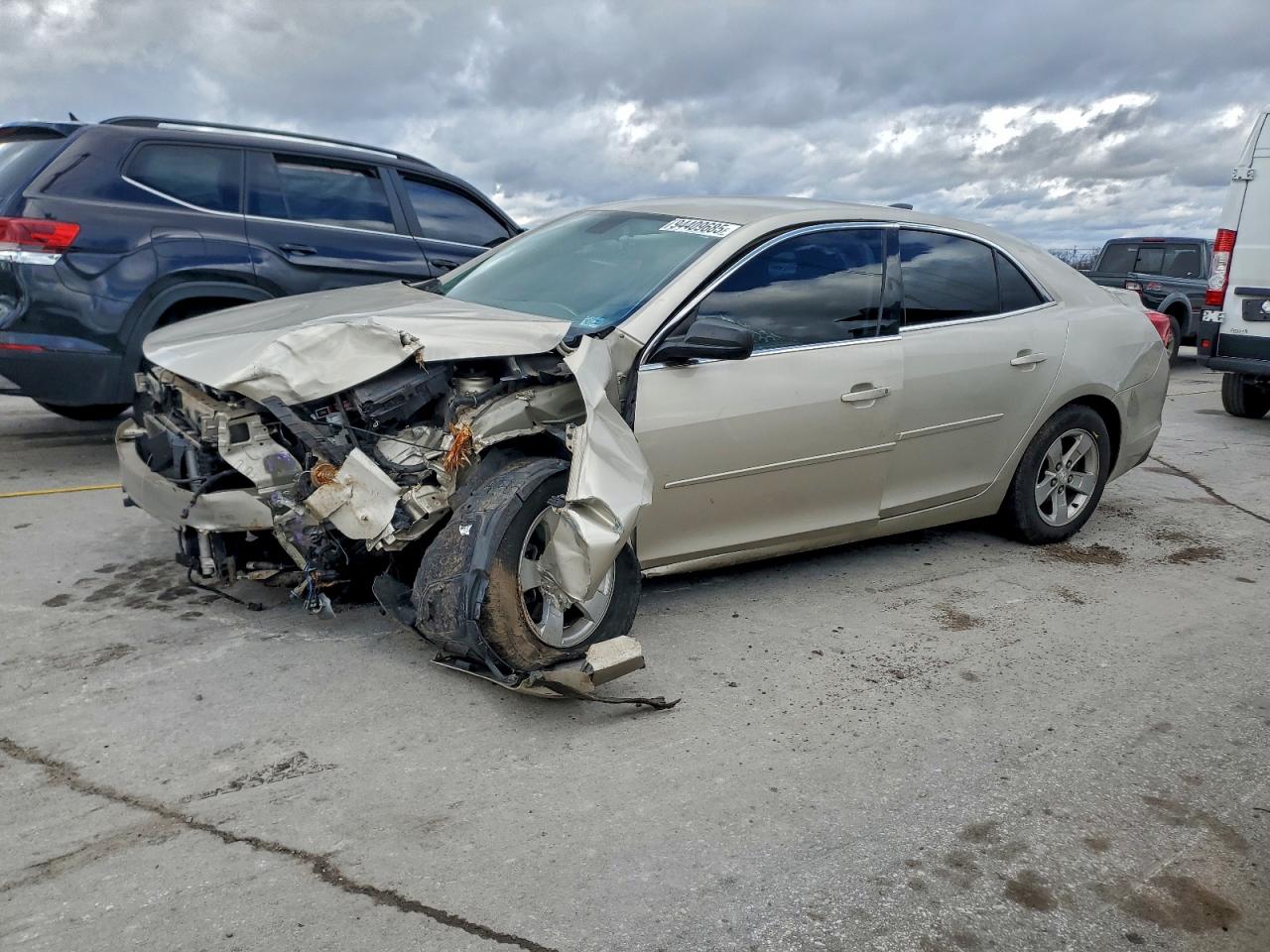 Salvage Chevrolet Malibu Image