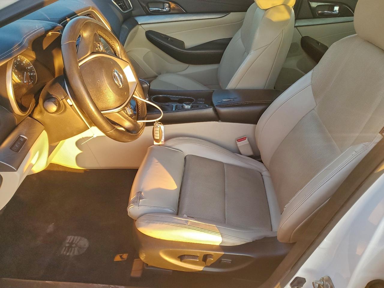 Nissan Maxima 3.5s