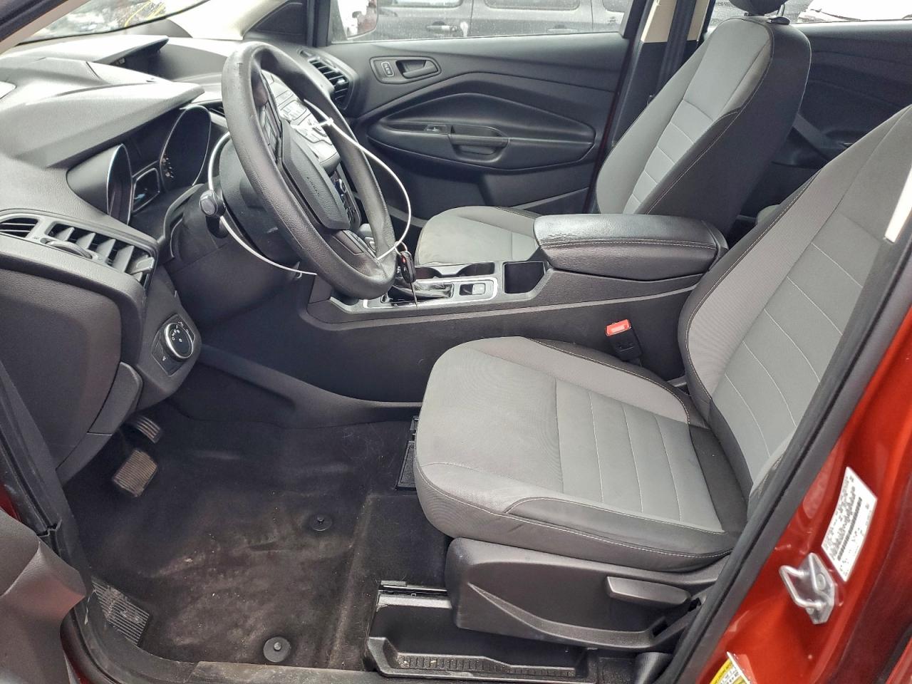 Ford Escape S