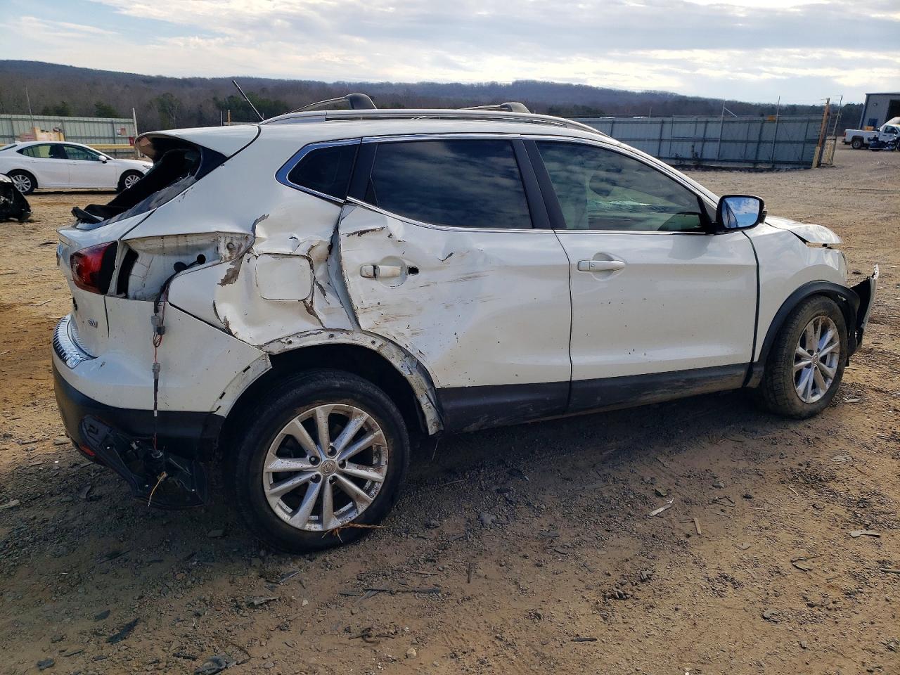 Nissan Rogue S
