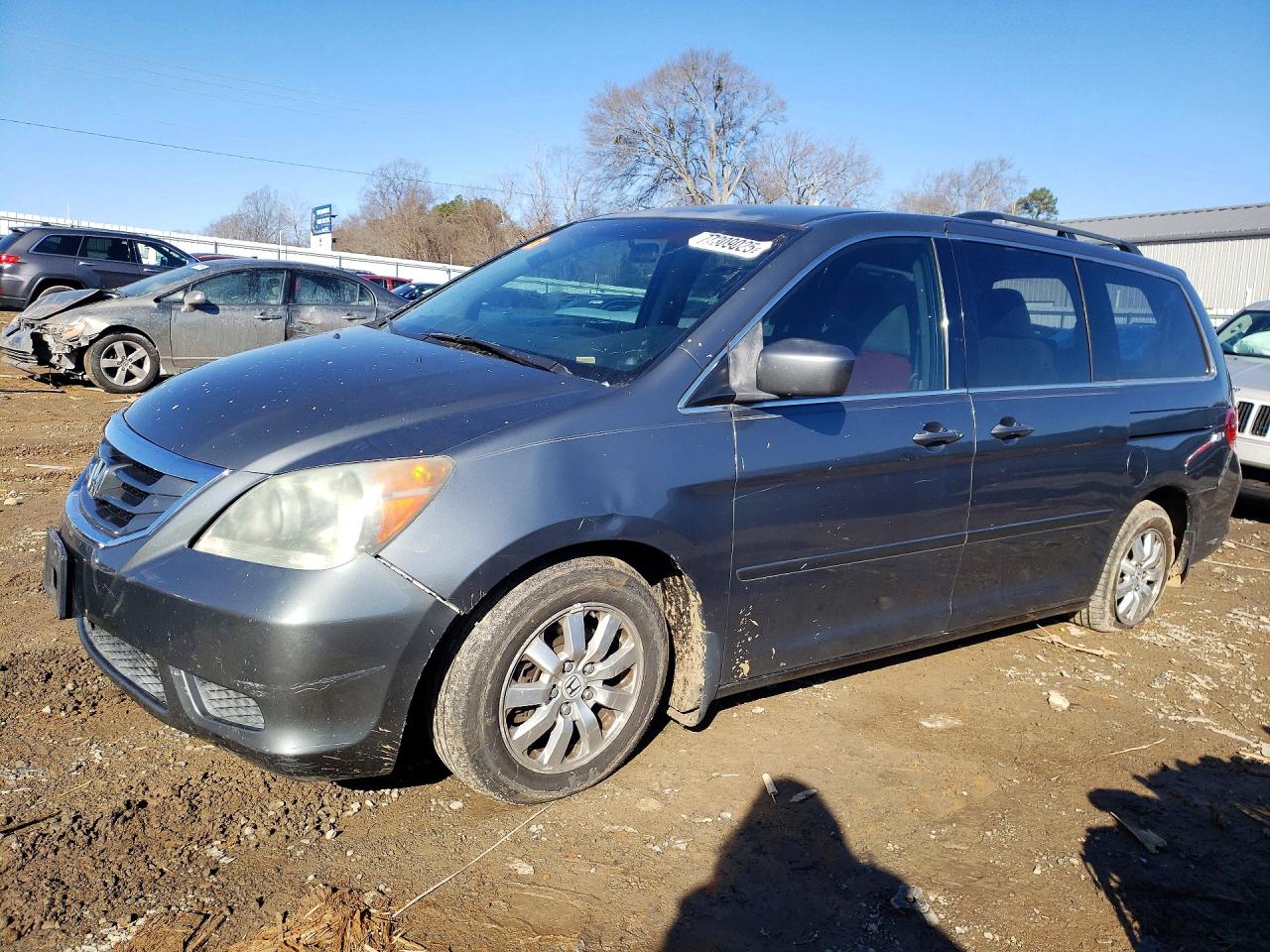 Salvage Honda Odyssey Image