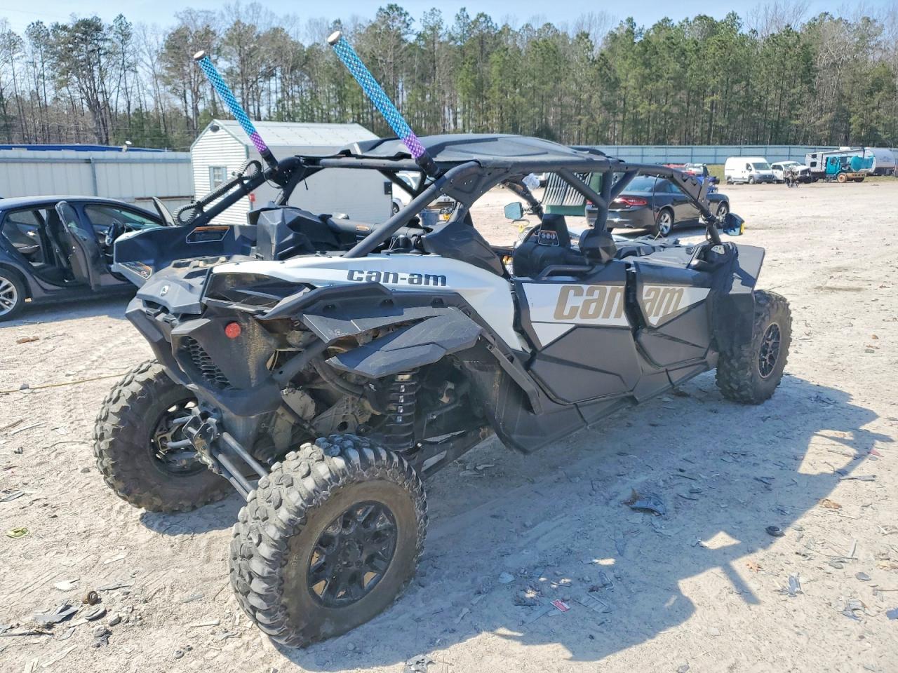 Can-Am Maverick X3