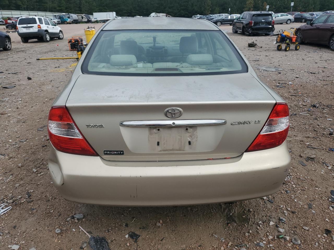 Toyota Camry Le