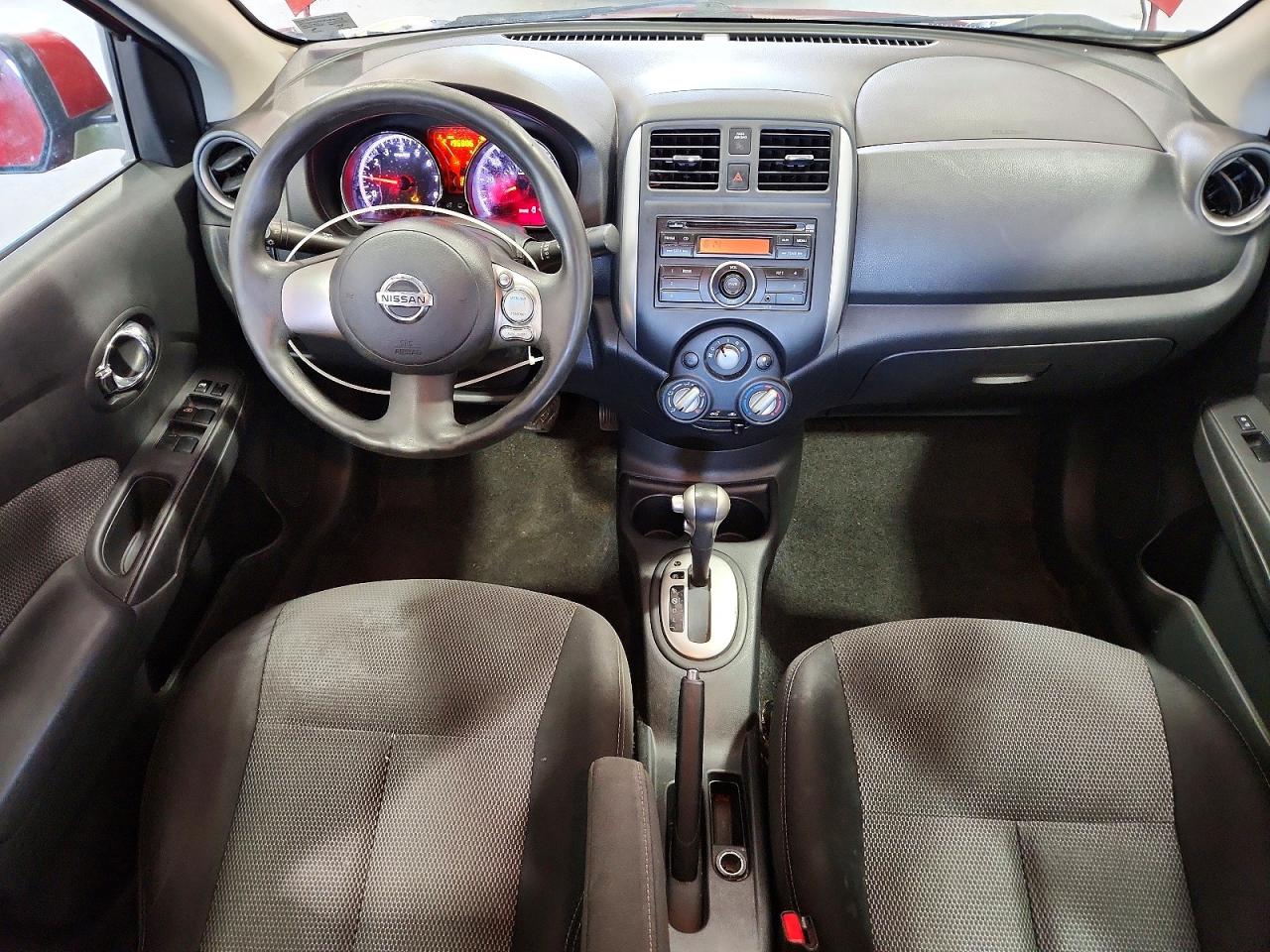 Nissan Versa 1.6 Sv