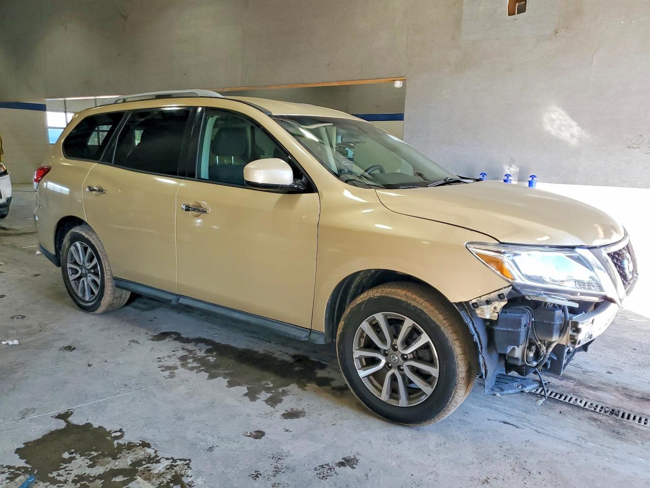 Nissan Pathfinder S