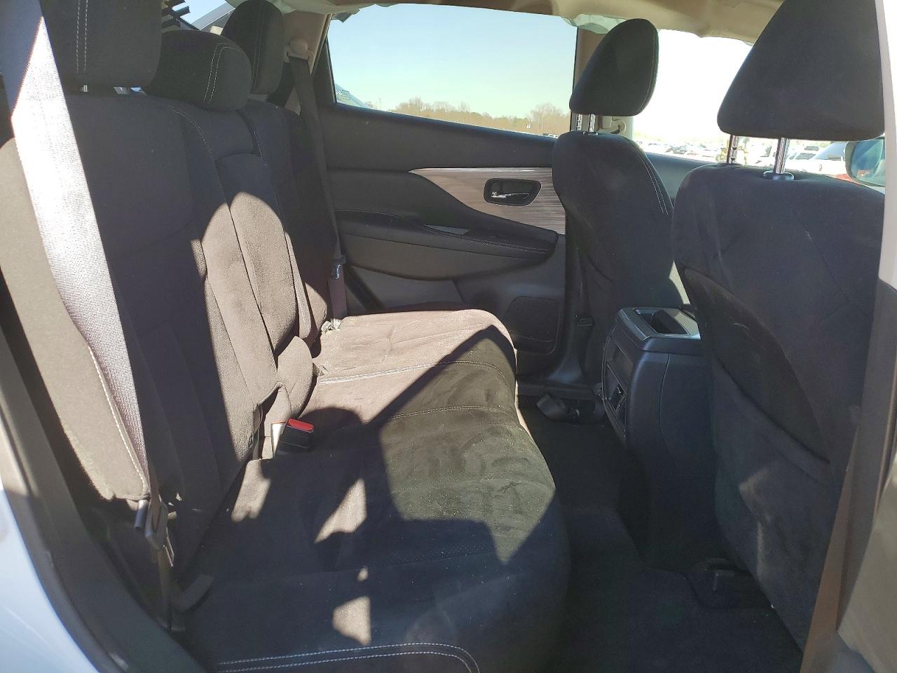 Nissan Murano S