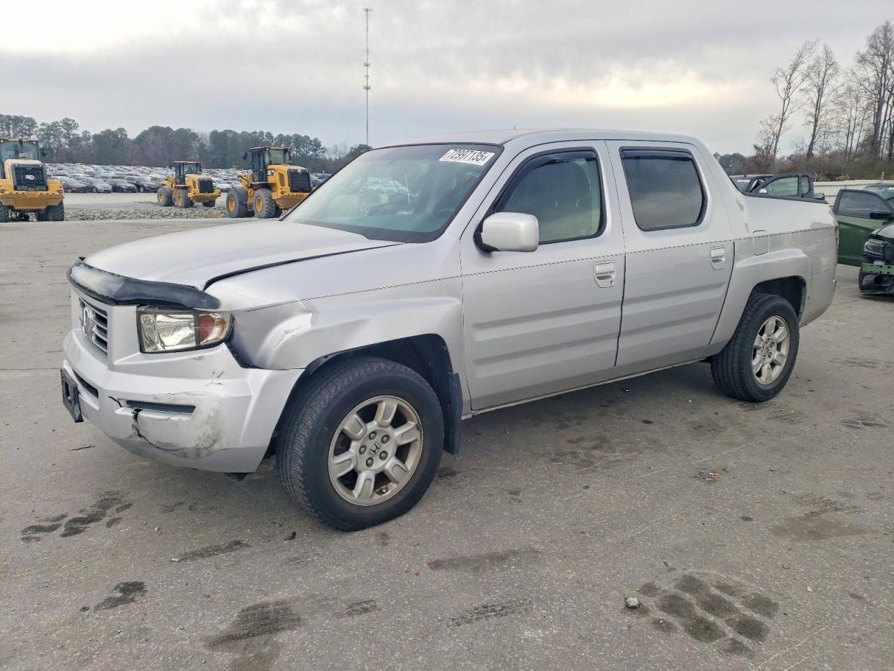 Salvage Honda Ridgeline Image