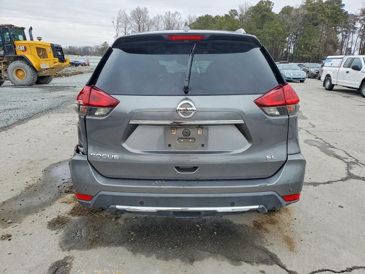 Nissan Rogue S