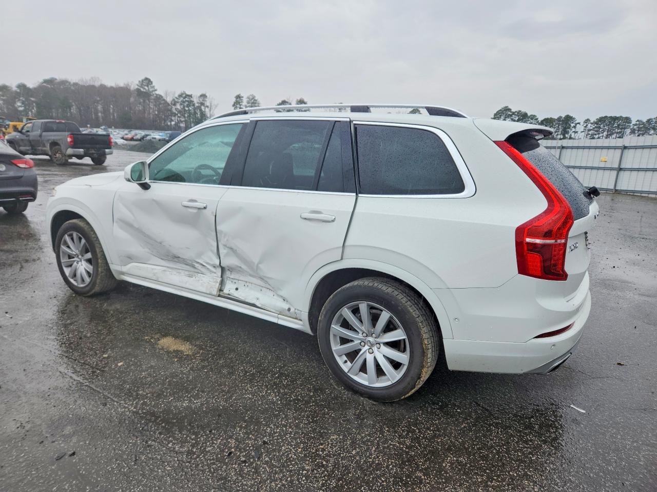 Volvo XC90 T6 Momentum
