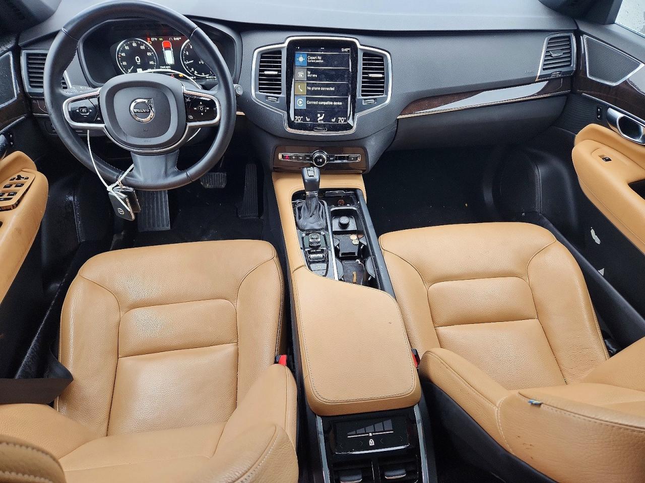 Volvo XC90 T6 Momentum