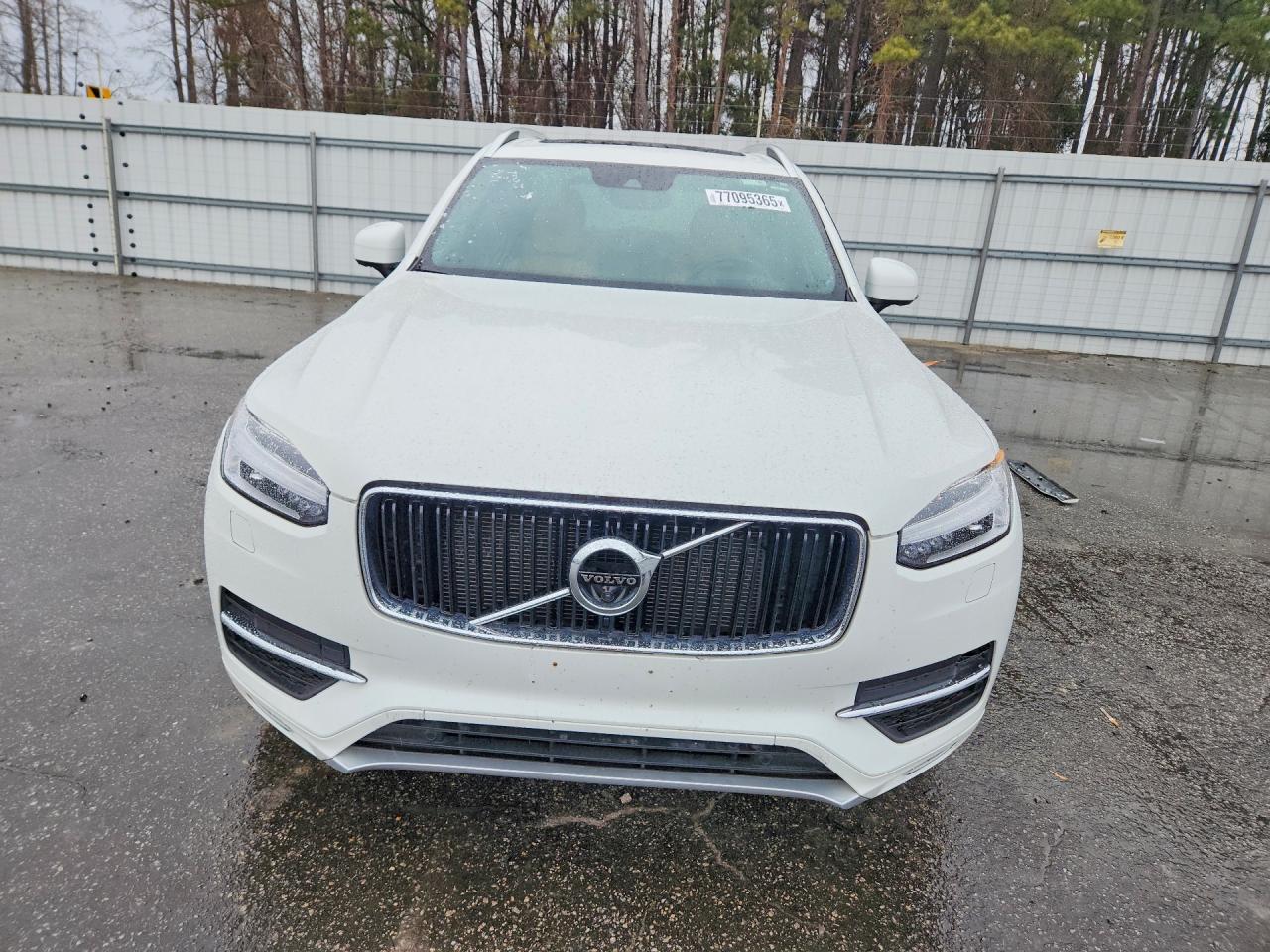 Volvo XC90 T6 Momentum