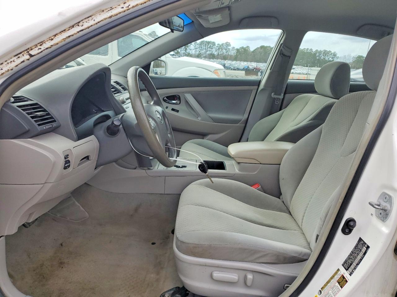 Toyota Camry Ce
