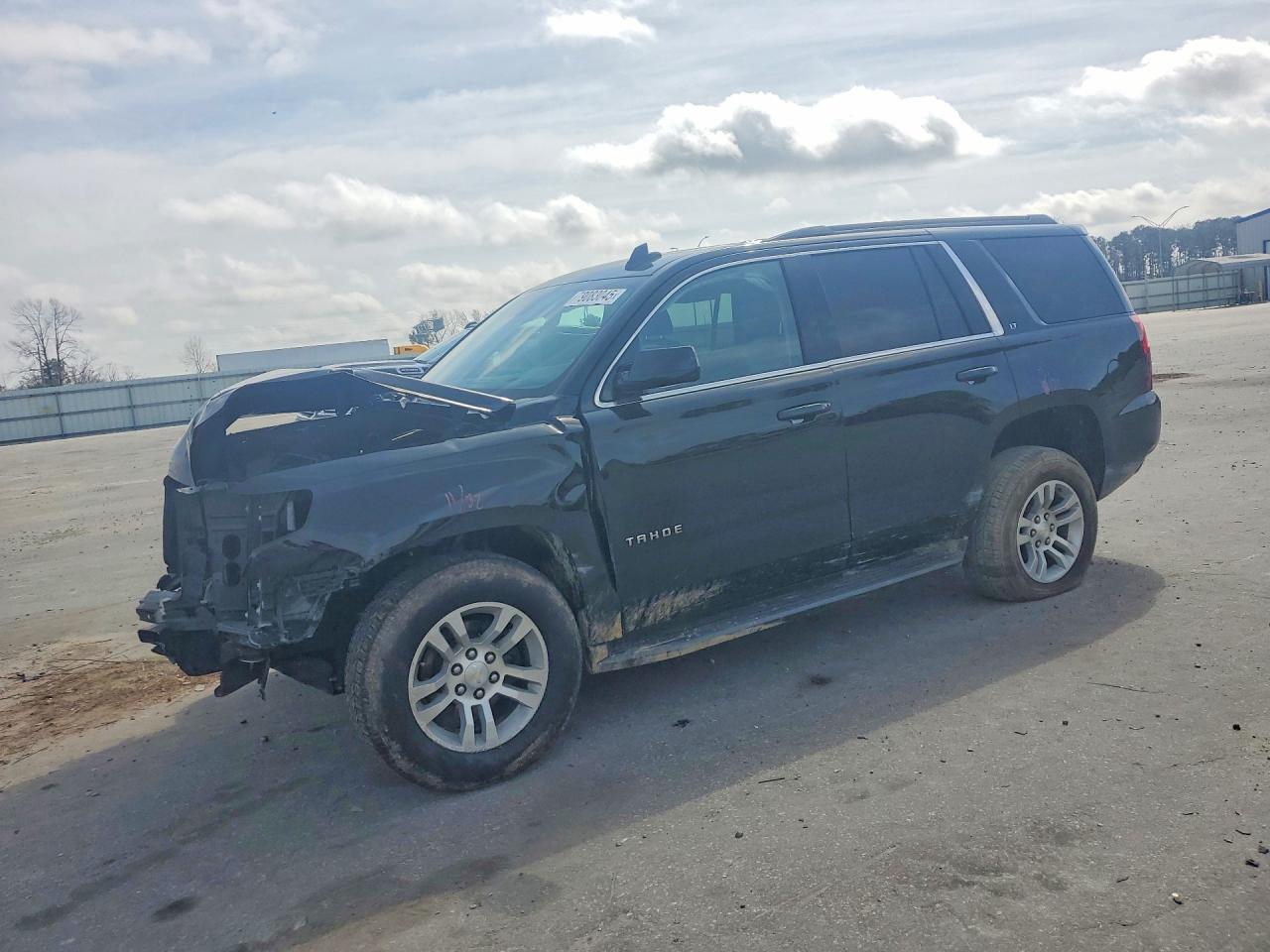 Salvage Chevrolet Tahoe Image