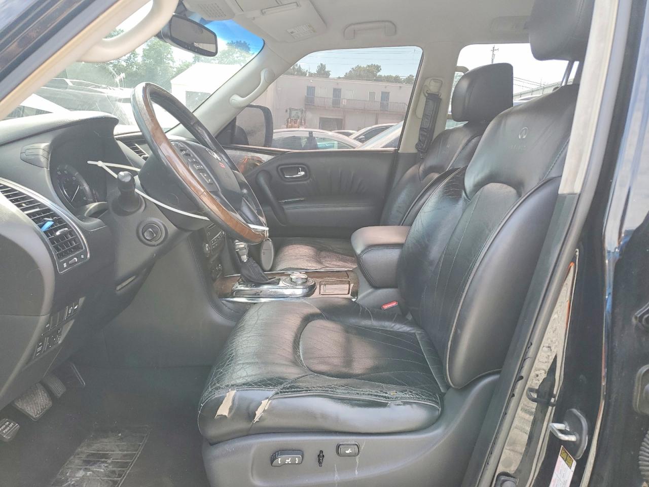 INFINITI Qx Base