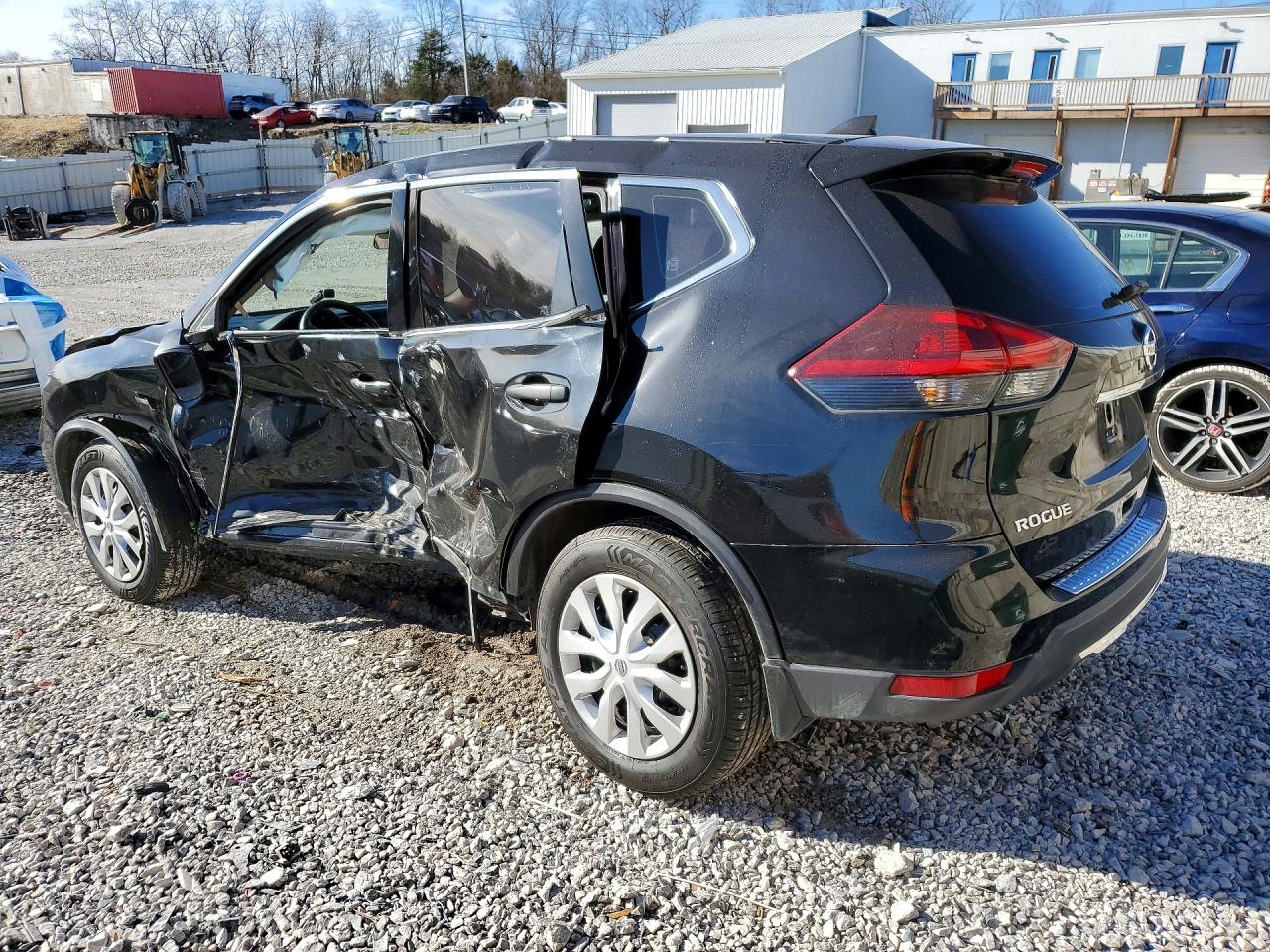 Nissan Rogue S