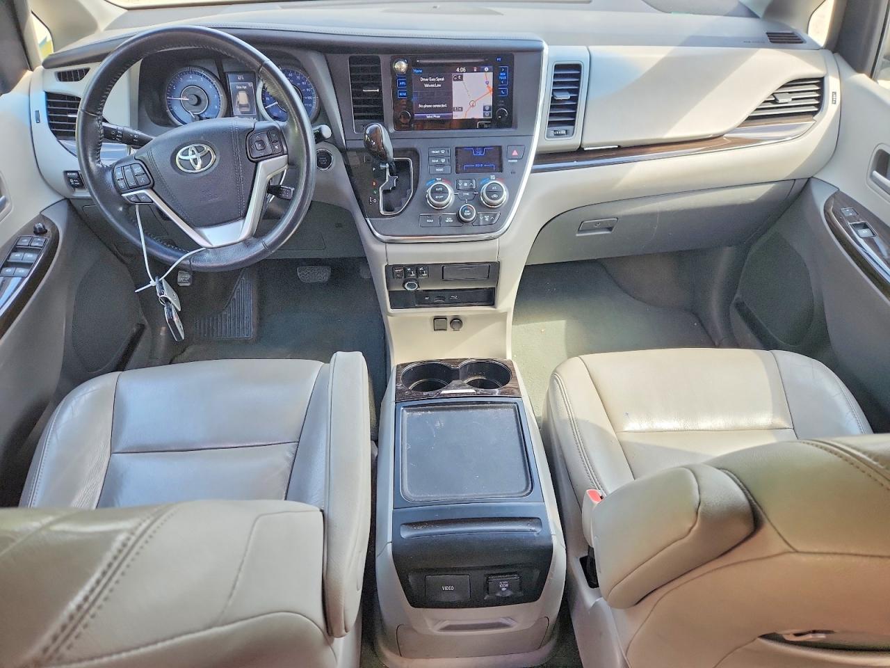 Toyota Sienna Xle Premium 7-passenger
