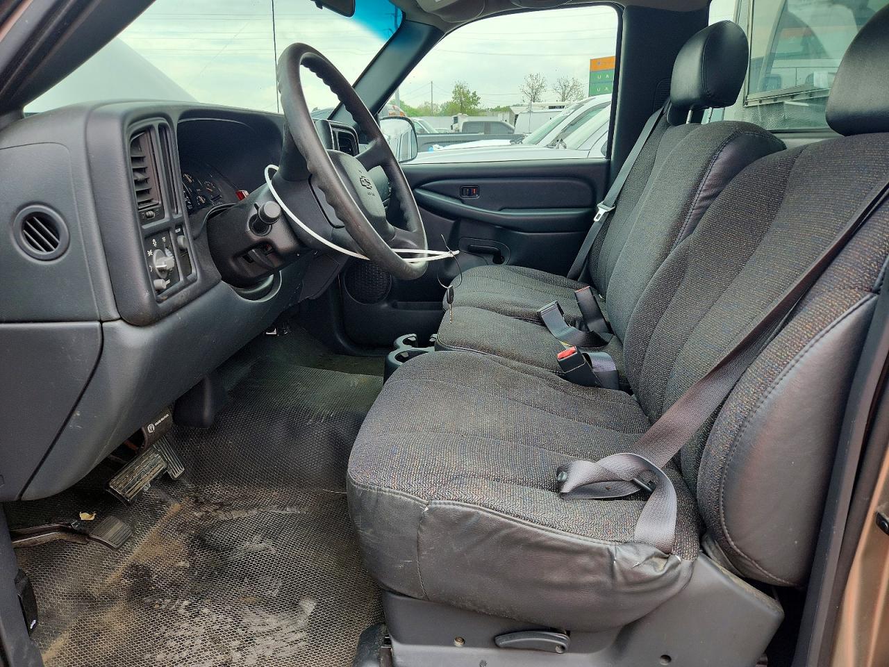 Chevrolet Silverado C1500
