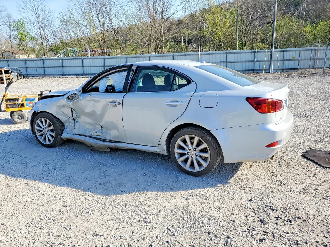 Lexus Is Base