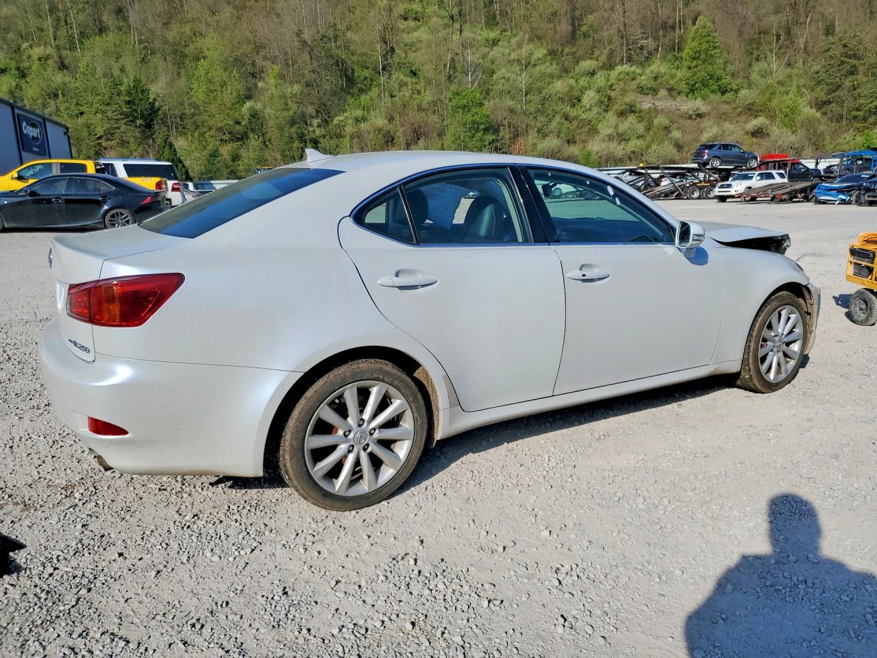 Lexus Is Base