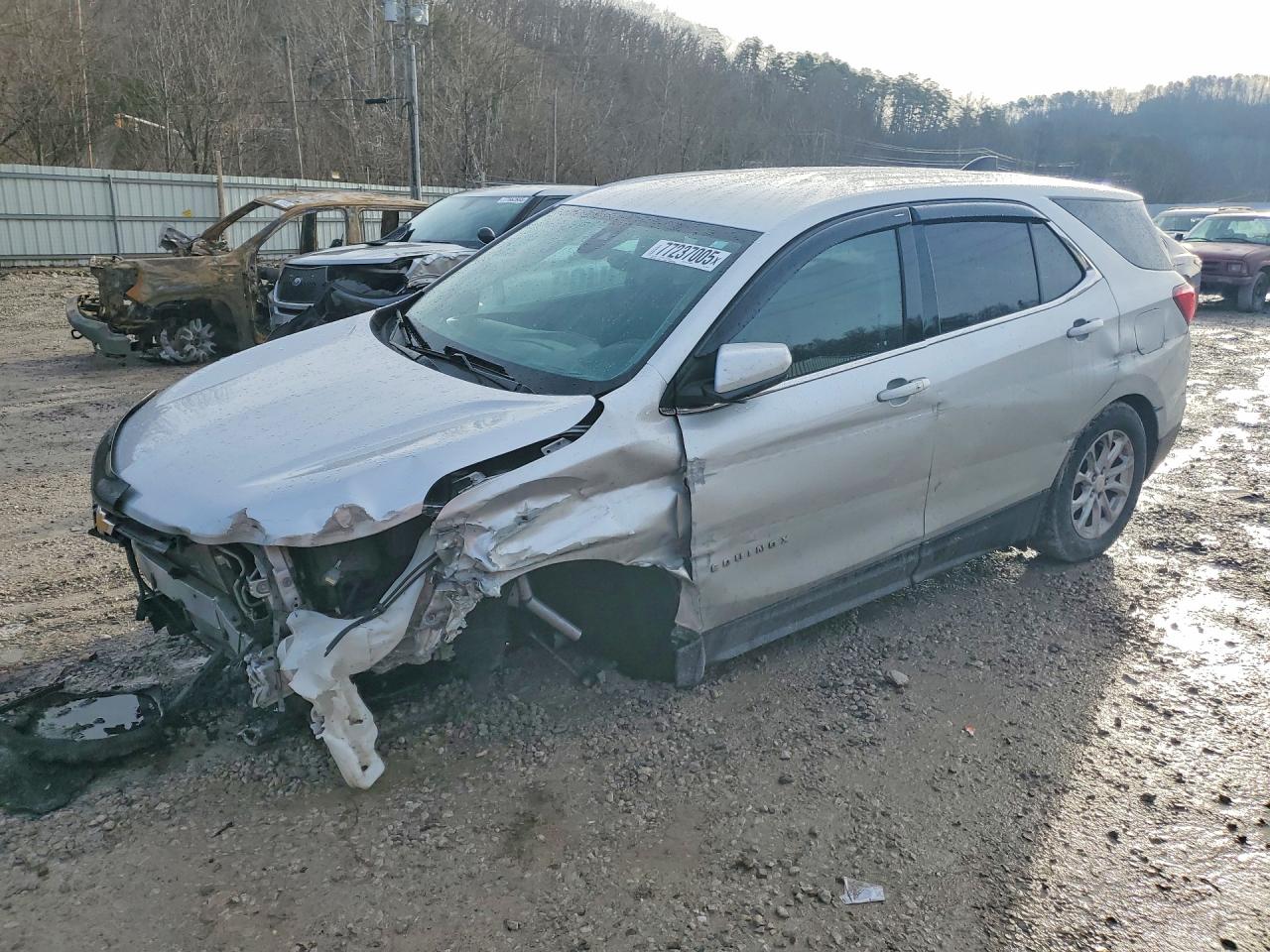 Salvage Chevrolet Equinox Image