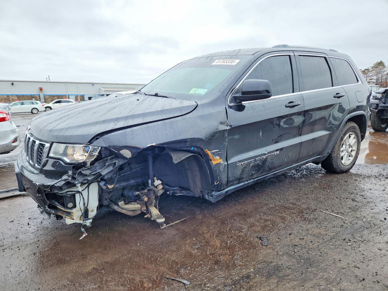 Salvage Jeep Cherokee Image