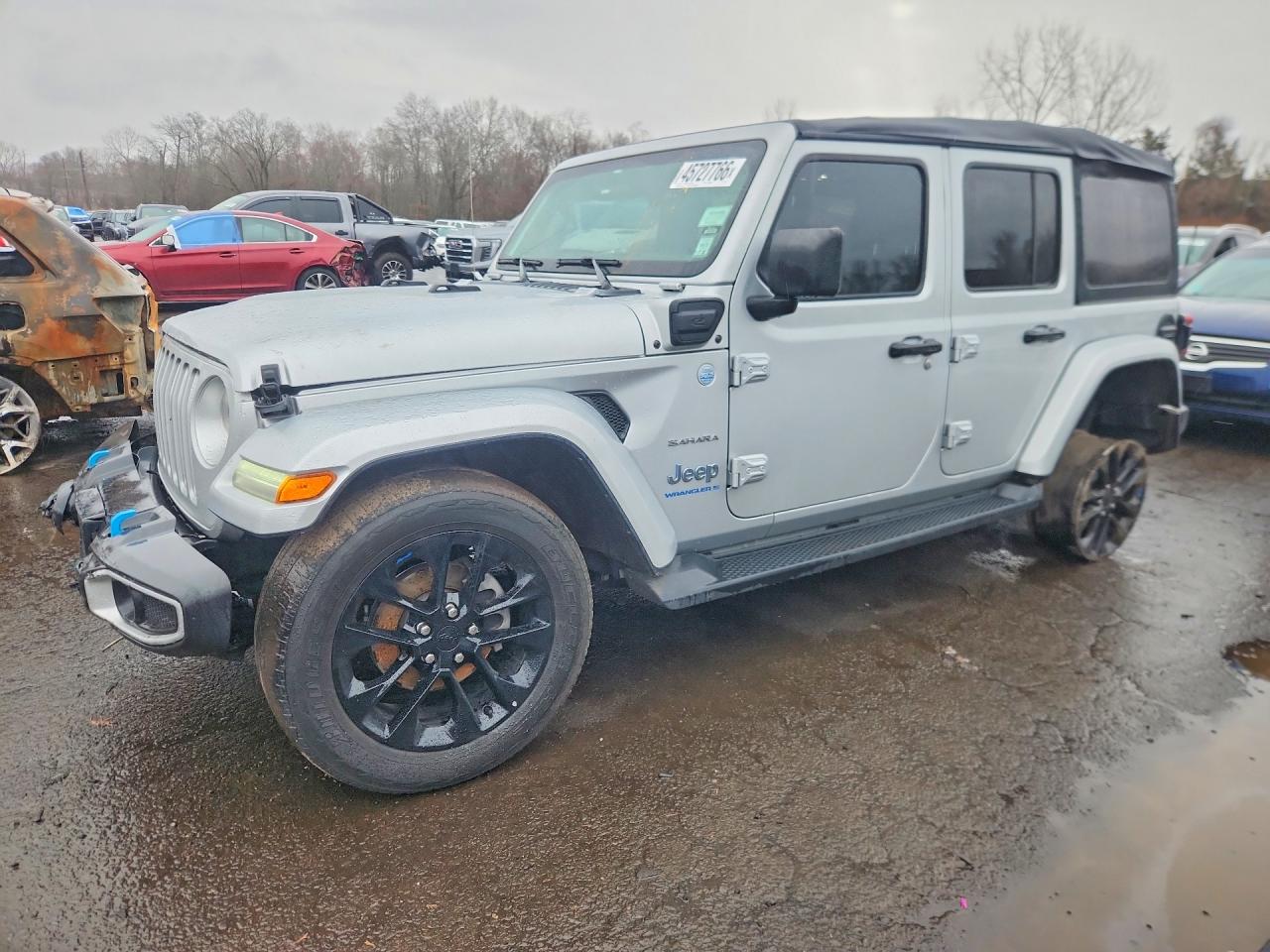 Salvage Jeep Wrangler Image