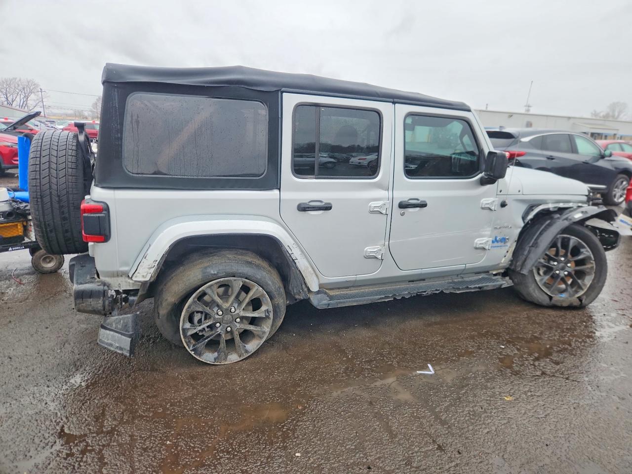 Jeep Wrangler Sahara 4xe