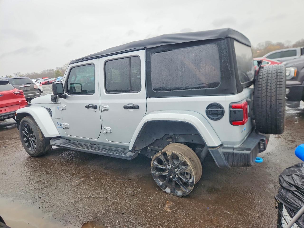 Jeep Wrangler Sahara 4xe