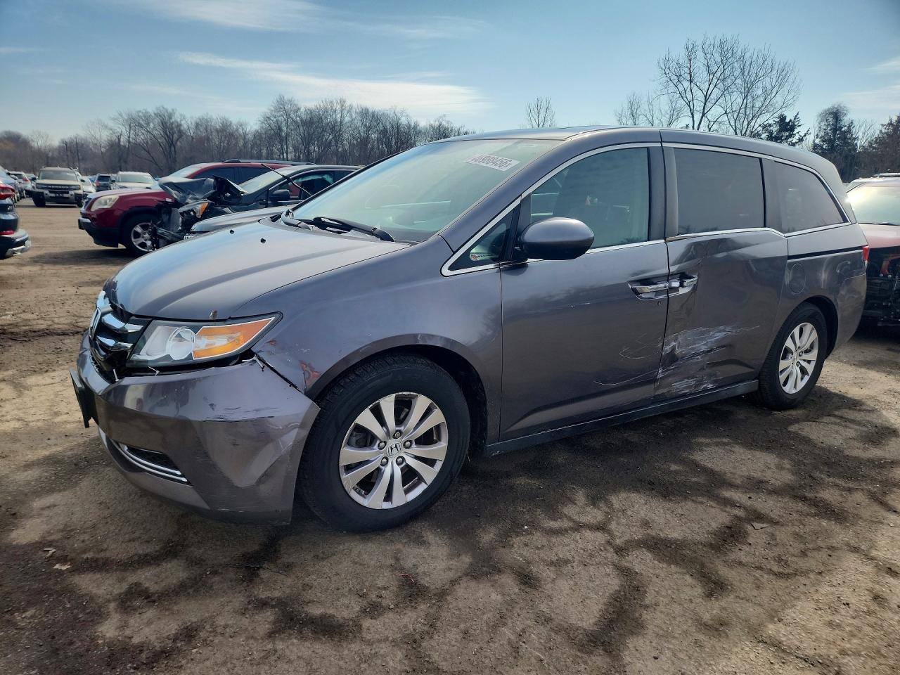 Salvage Honda Odyssey Image