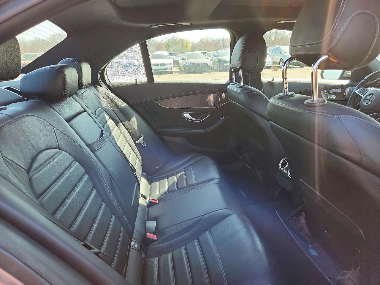 Mercedes-Benz C-Class 300 4matic