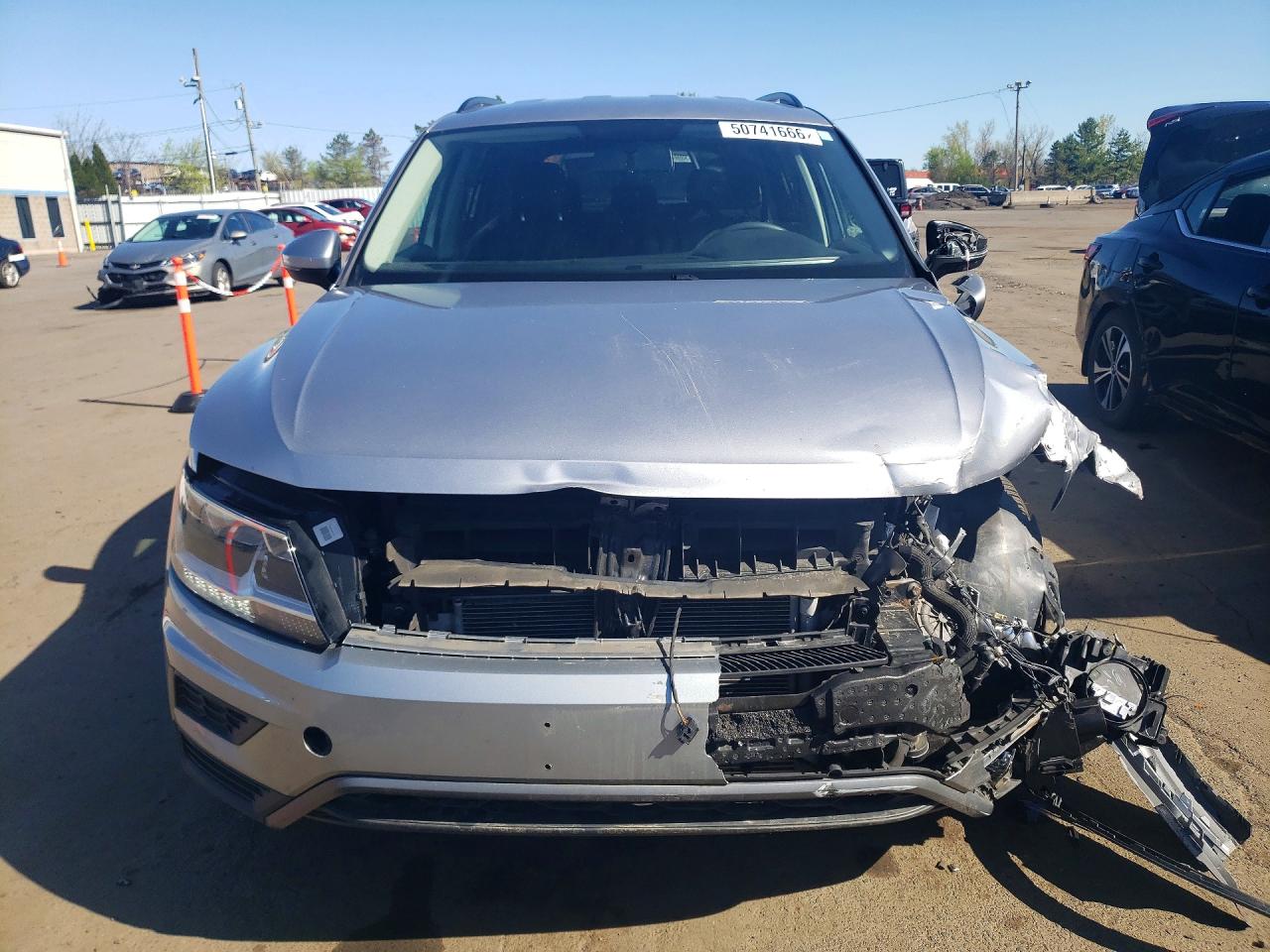 Volkswagen Tiguan S
