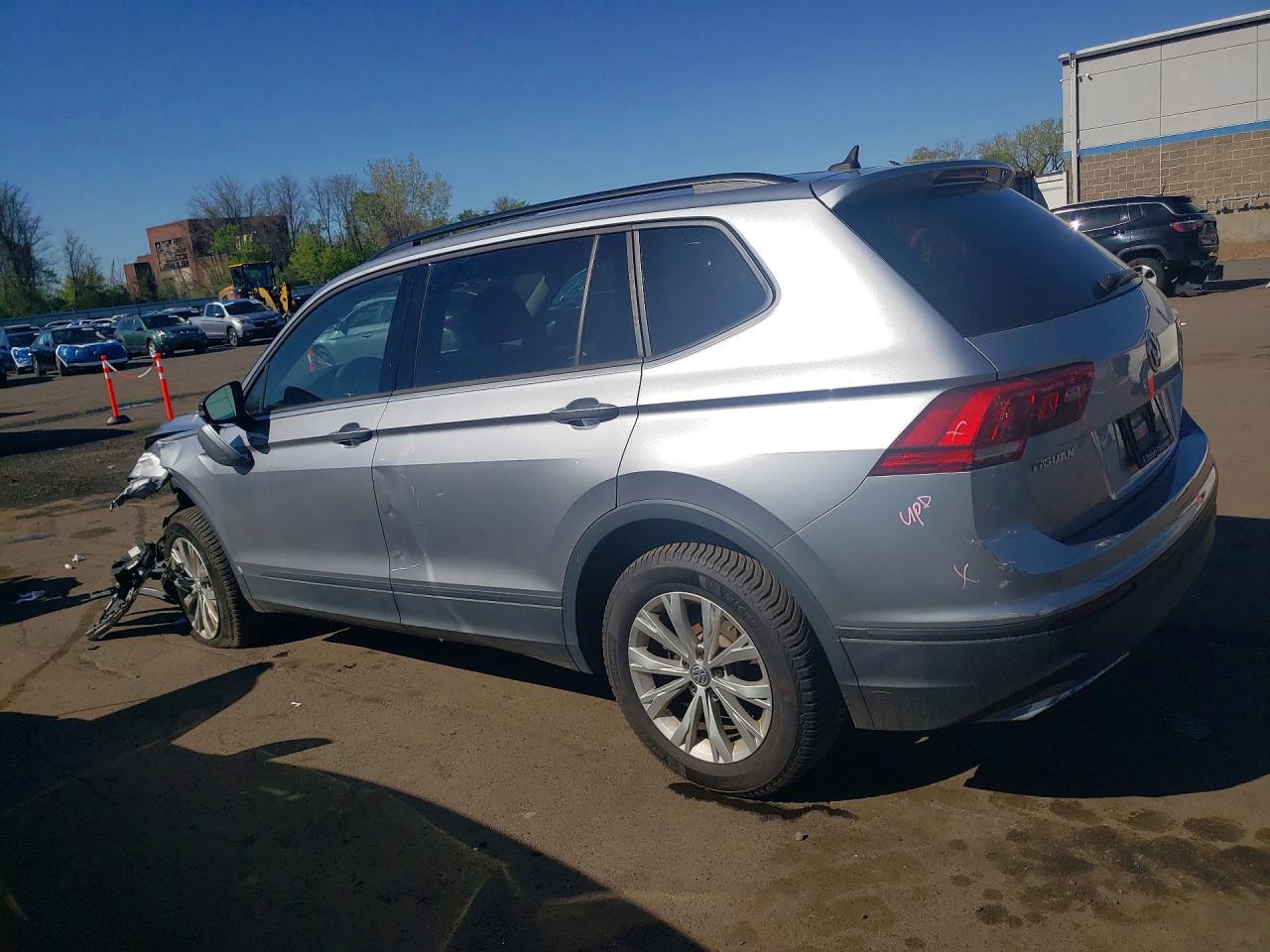 Volkswagen Tiguan S