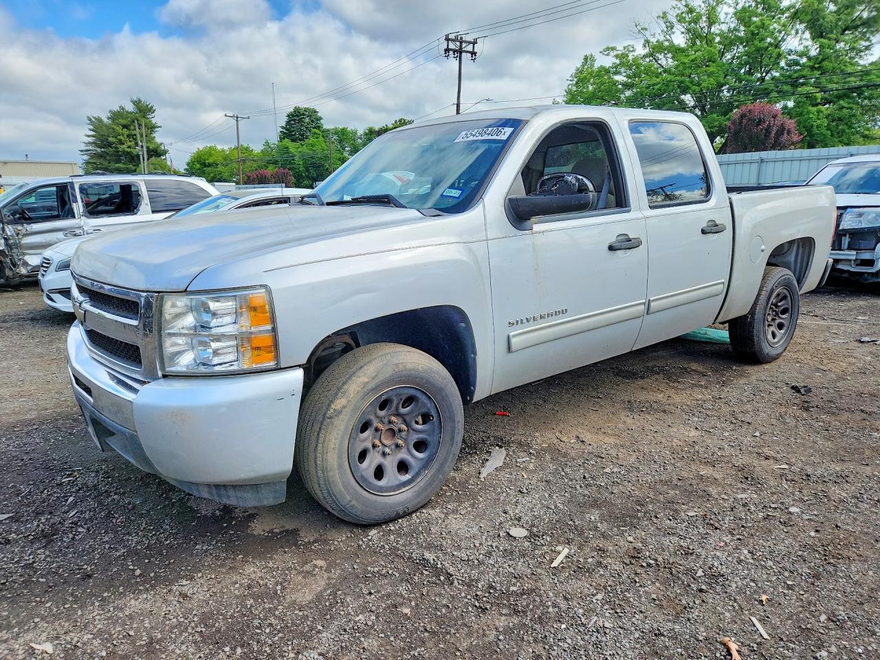 Salvage Chevrolet Silverado Image
