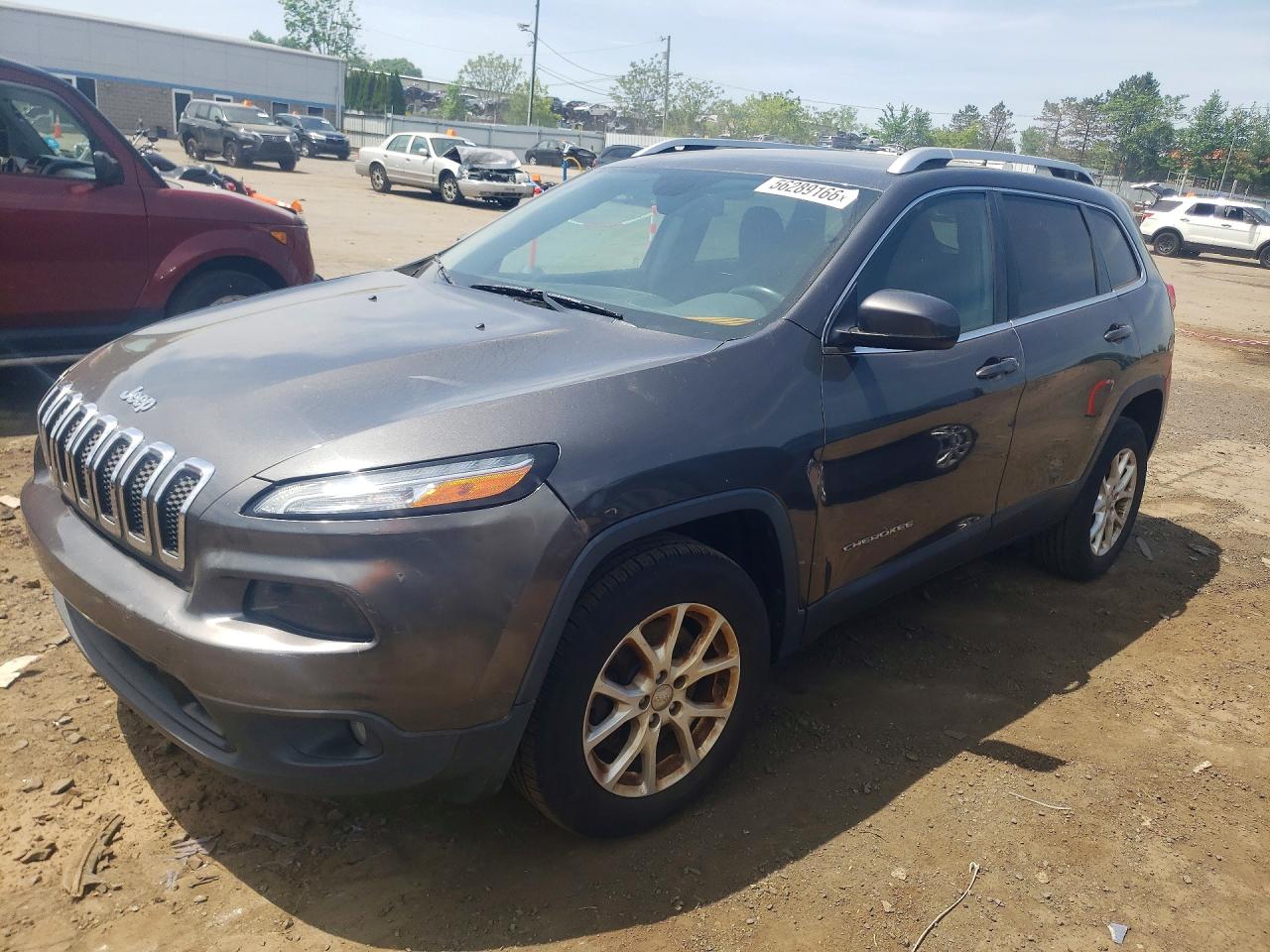 Salvage Jeep Cherokee Image