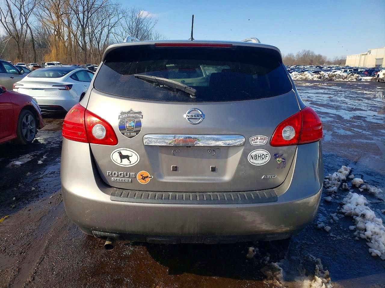 Nissan Rogue S