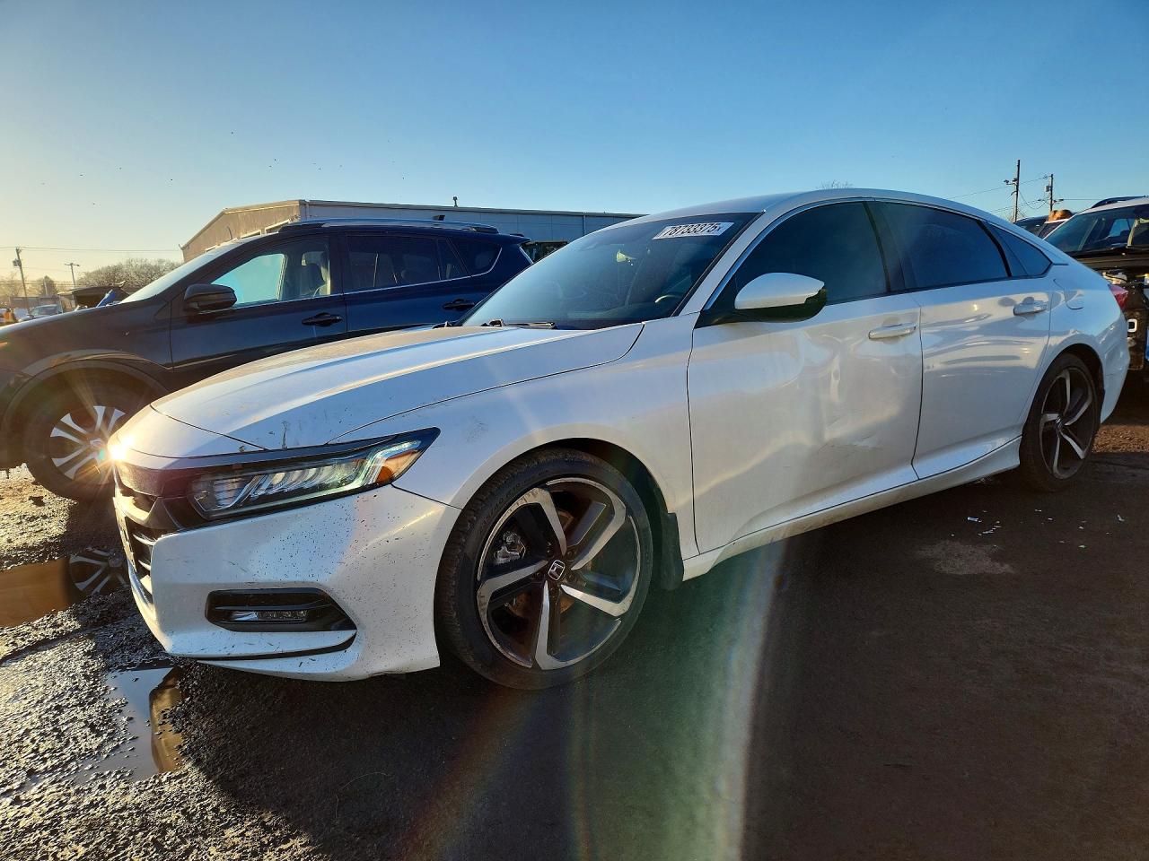 Salvage Honda Accord Image