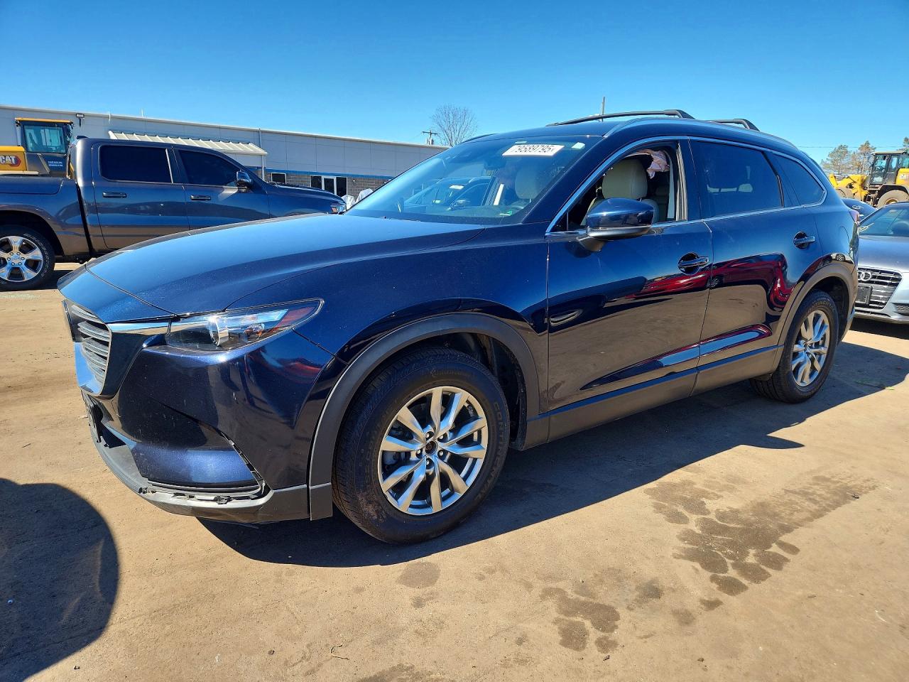Salvage Mazda Cx Image