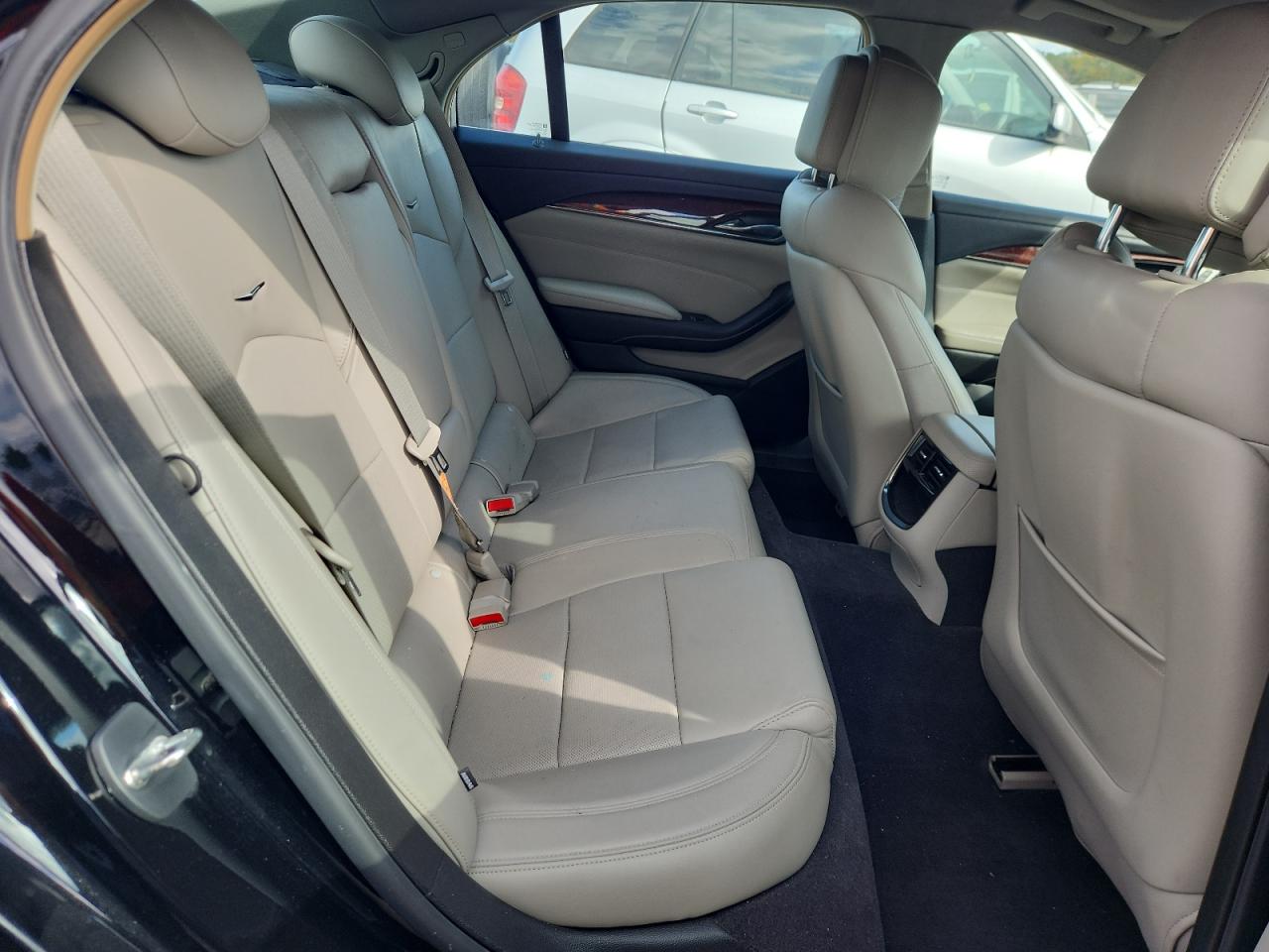 Cadillac CTS Luxury Collection