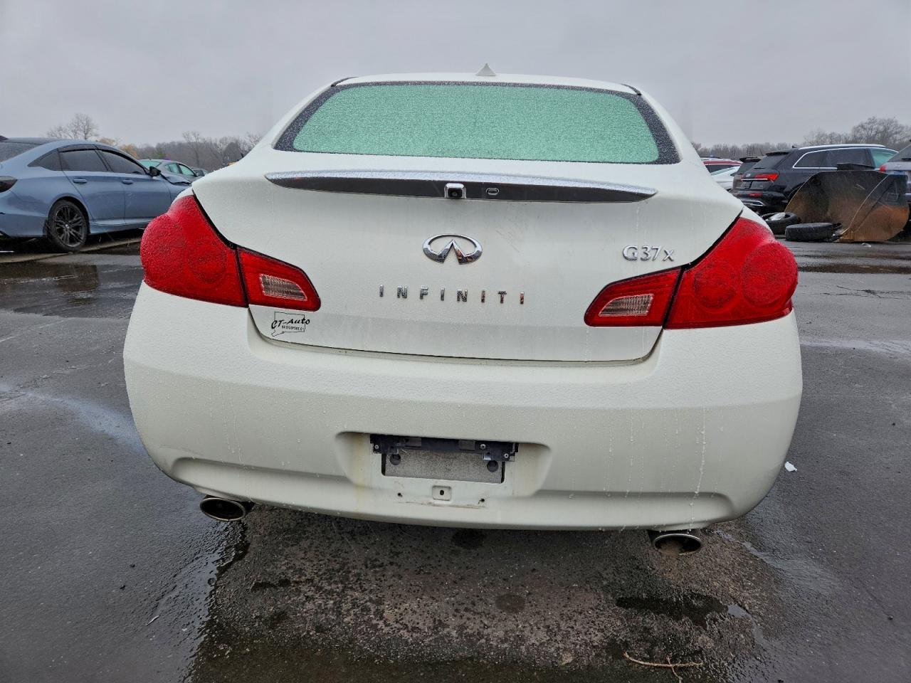 INFINITI G37