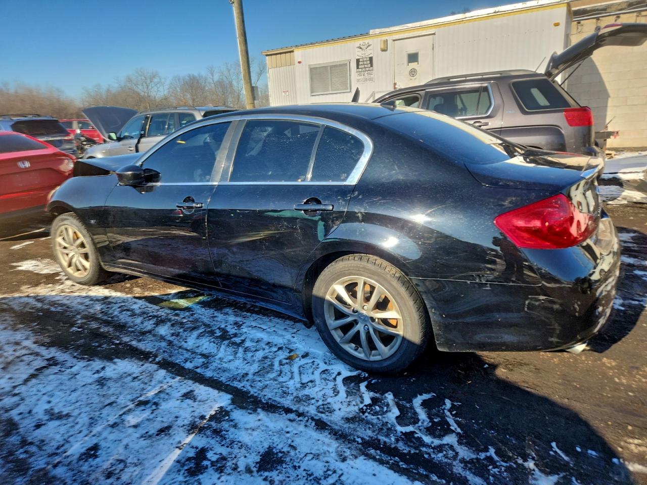INFINITI Q40 Base