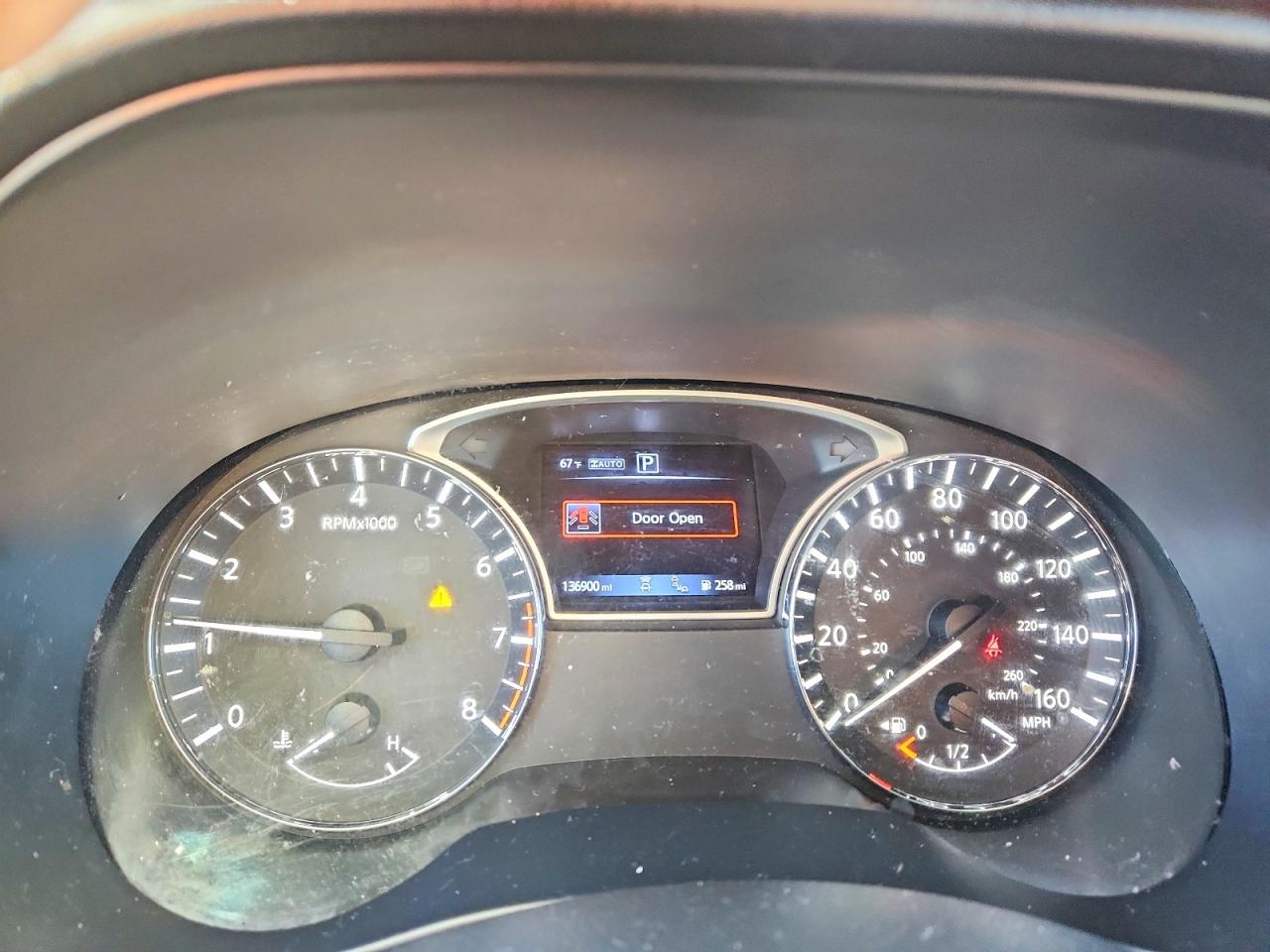 Nissan Pathfinder Sl