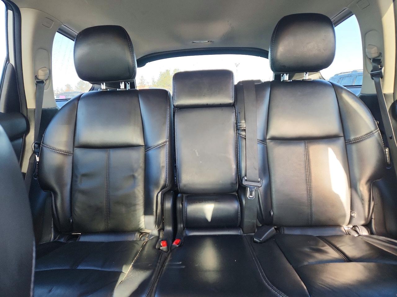 Nissan Pathfinder Sl