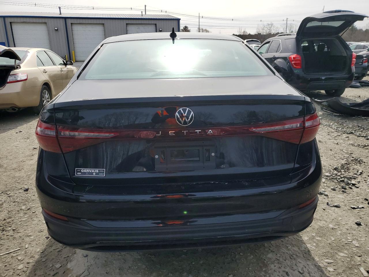 Volkswagen Jetta S