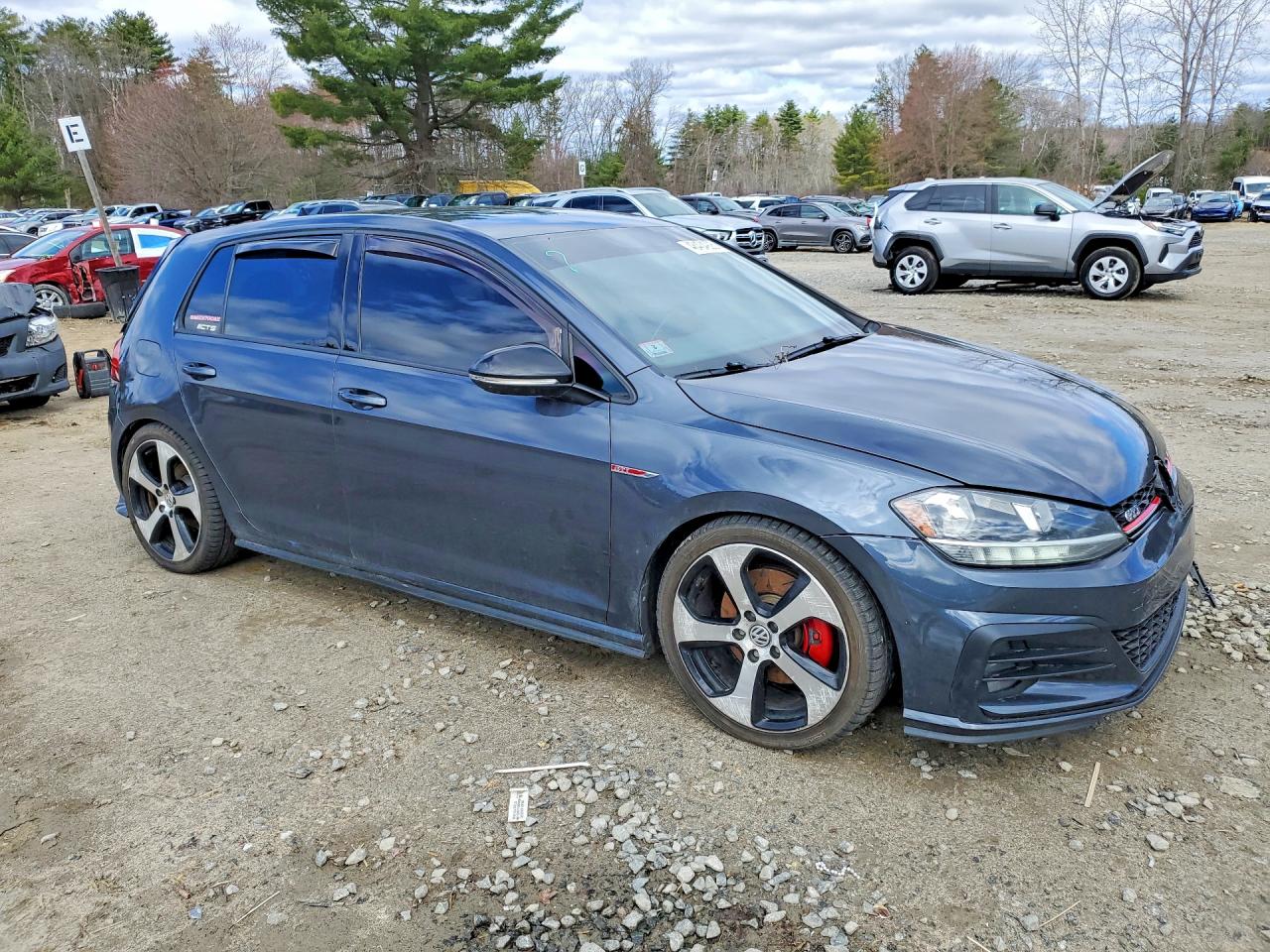 Volkswagen GTI S