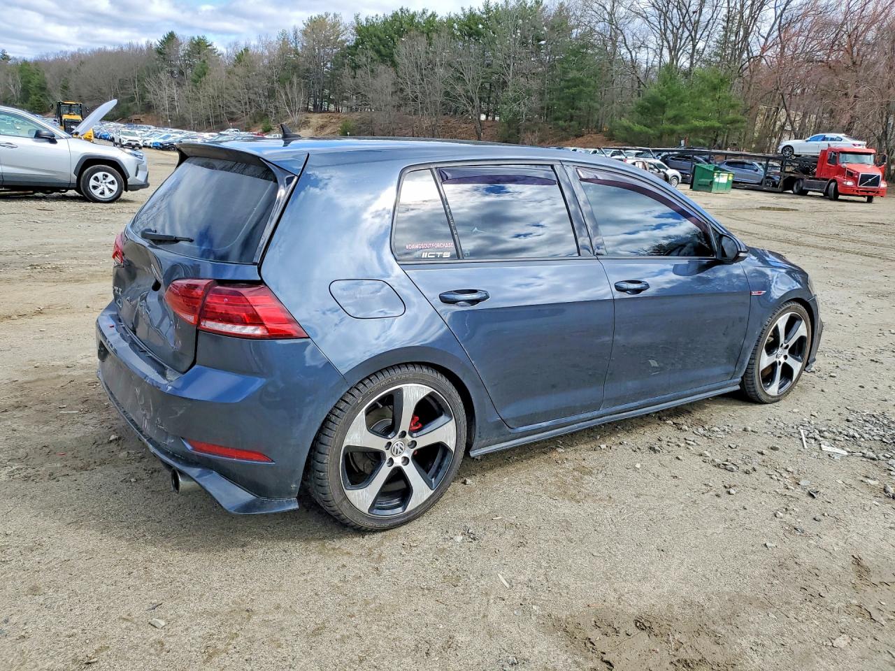 Volkswagen GTI S