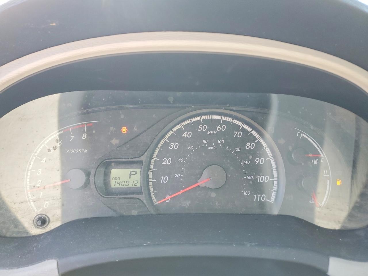 Toyota Sienna Le